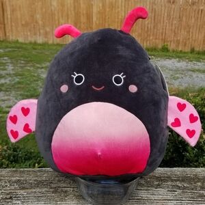 Ladee the ladybug squishmallow